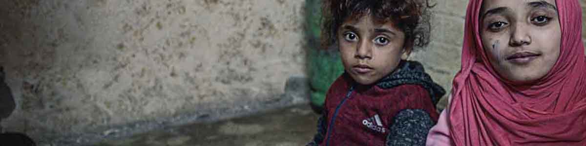 Atención Médica Para Niños Huérfanos